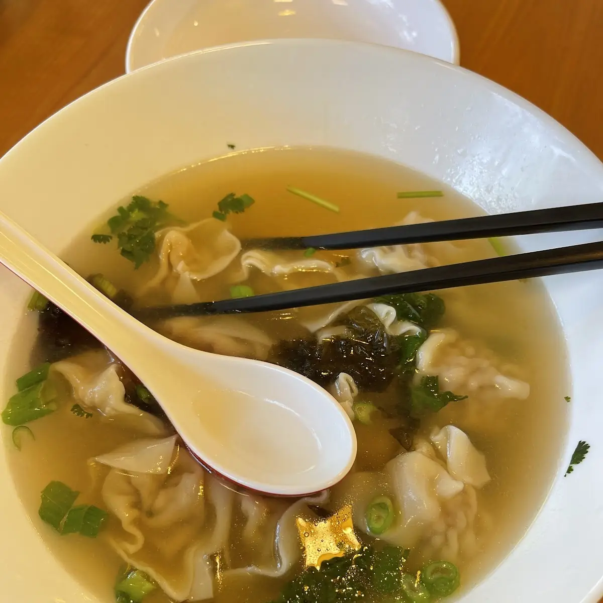 wonton soup 鲜肉馄饨